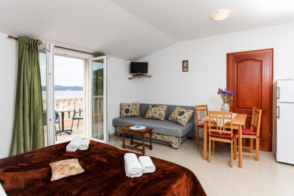 Apartments Ana Lopud Exterior photo